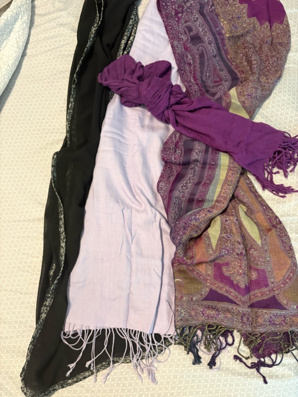 Elegant Purple & Lavender Women's Scarf Set - Versatile Wraps